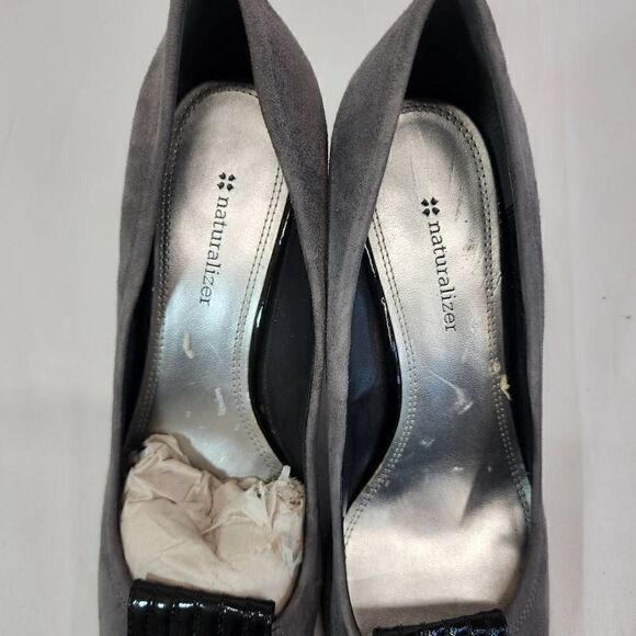 Naturalizer Grey Suede Pump Heels Size 8 - Picture 10 of 11